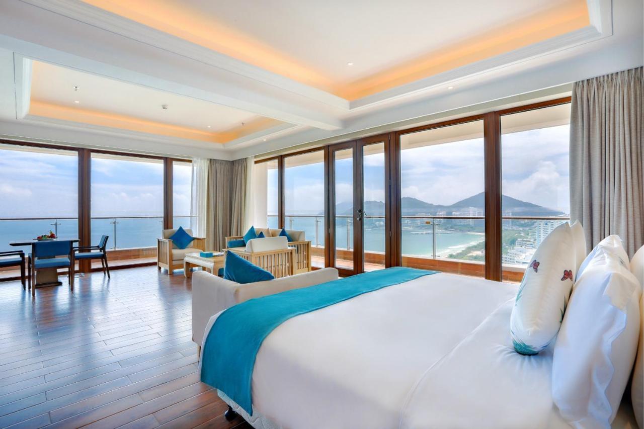 Sanya Dadonghai Seaview Hotel Exterior photo