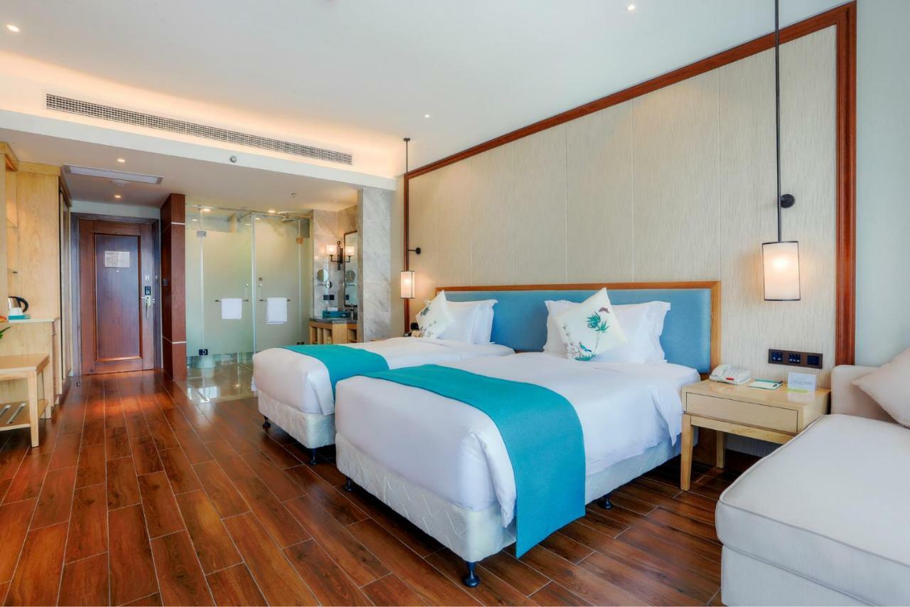 Sanya Dadonghai Seaview Hotel Exterior photo