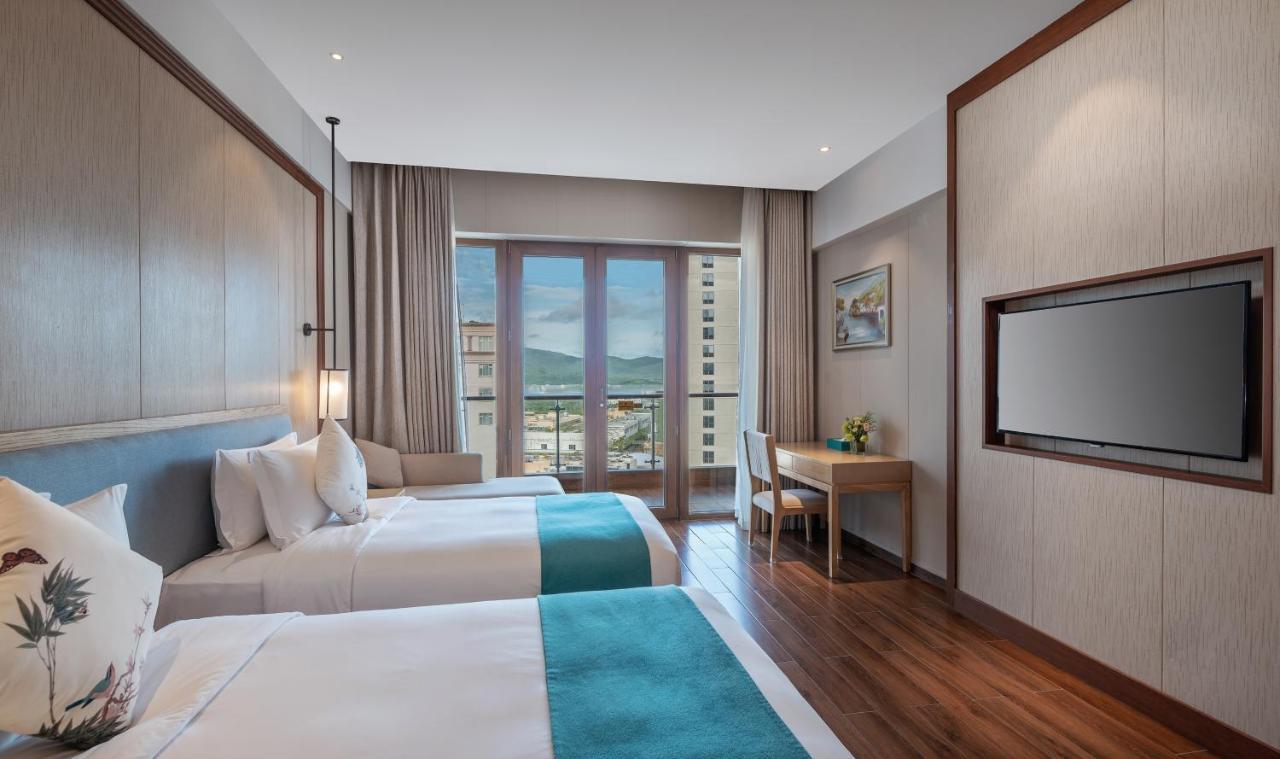 Sanya Dadonghai Seaview Hotel Exterior photo