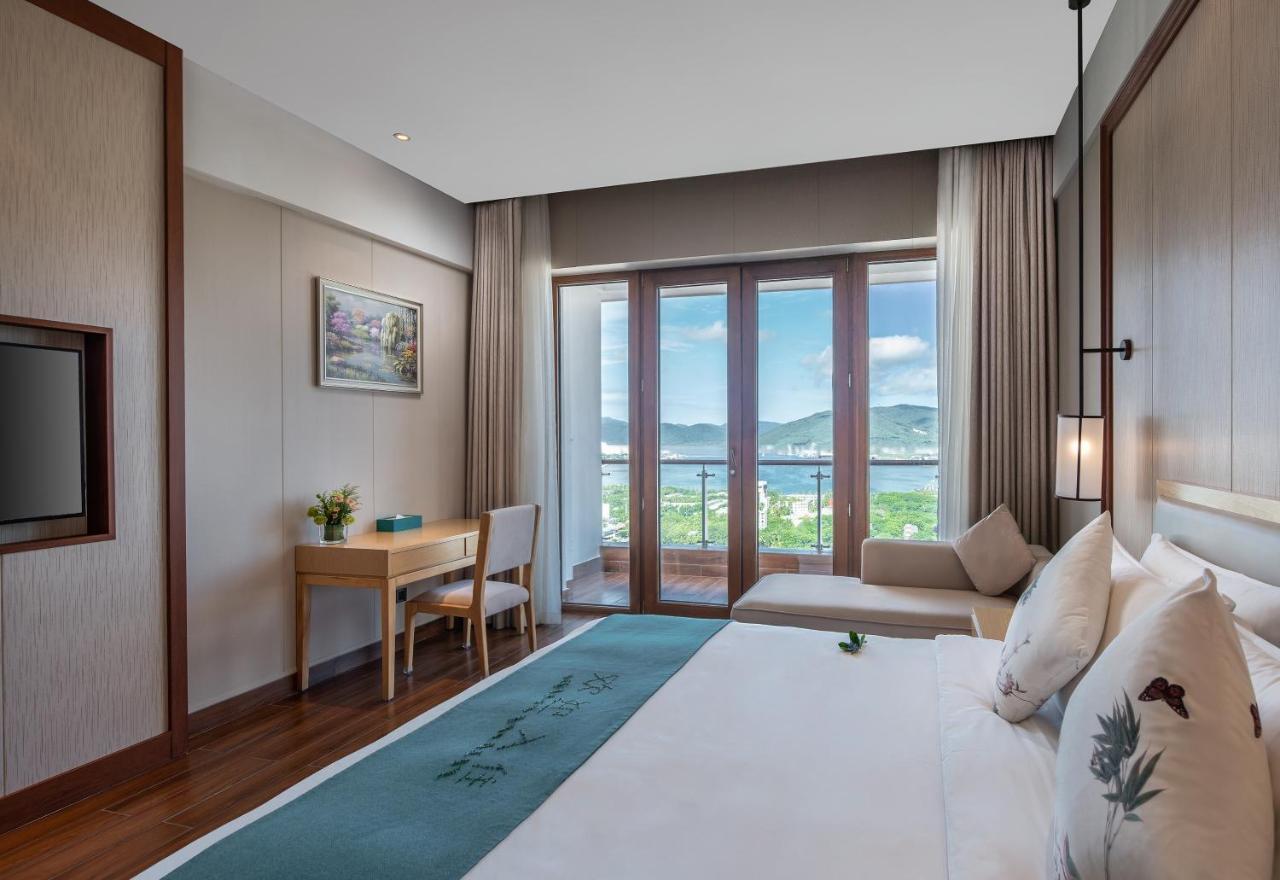 Sanya Dadonghai Seaview Hotel Exterior photo